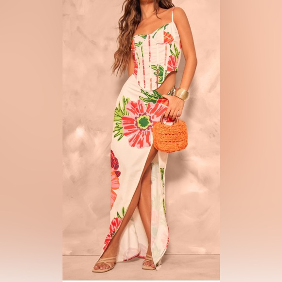 NWT PrettyLittleThing Floral Thigh High Split Maxi Skirt & Boned Corset Set Sz 2